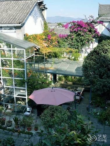 Four Seasons Youth Hostel 大理市 エクステリア 写真