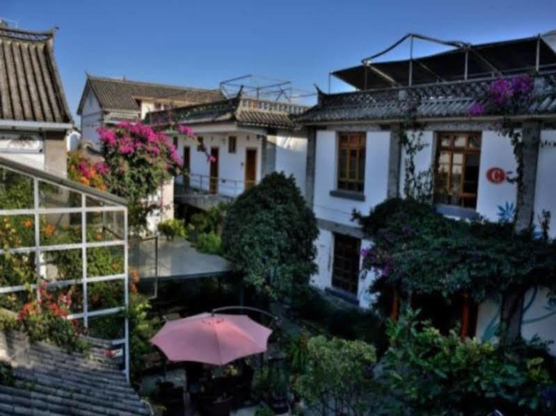 Four Seasons Youth Hostel 大理市 エクステリア 写真