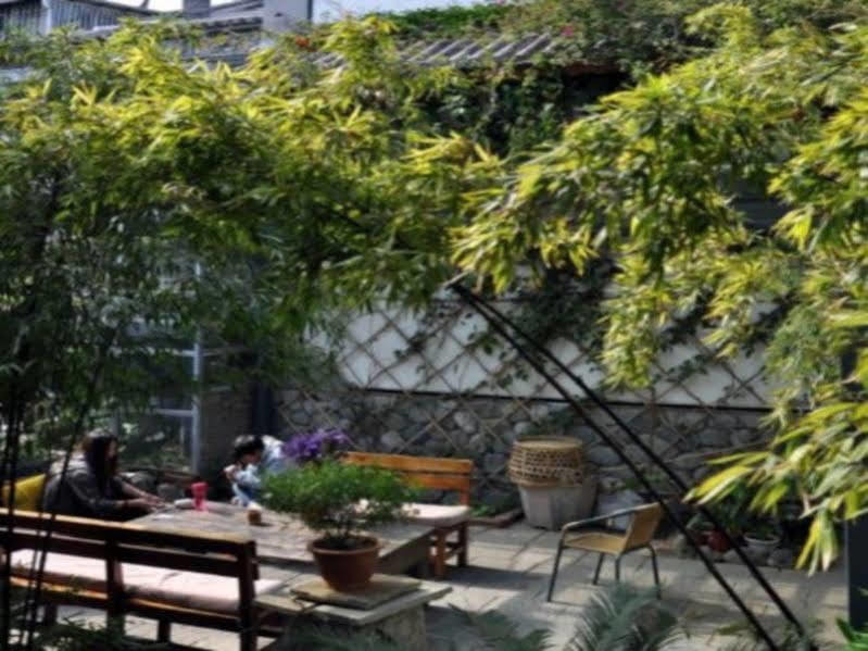 Four Seasons Youth Hostel 大理市 エクステリア 写真